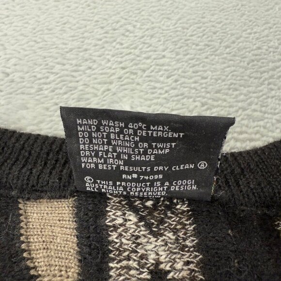 Coogi Australia Black / Cream Knit Wool Sweater Men’s Size S - Picture 11 of 11